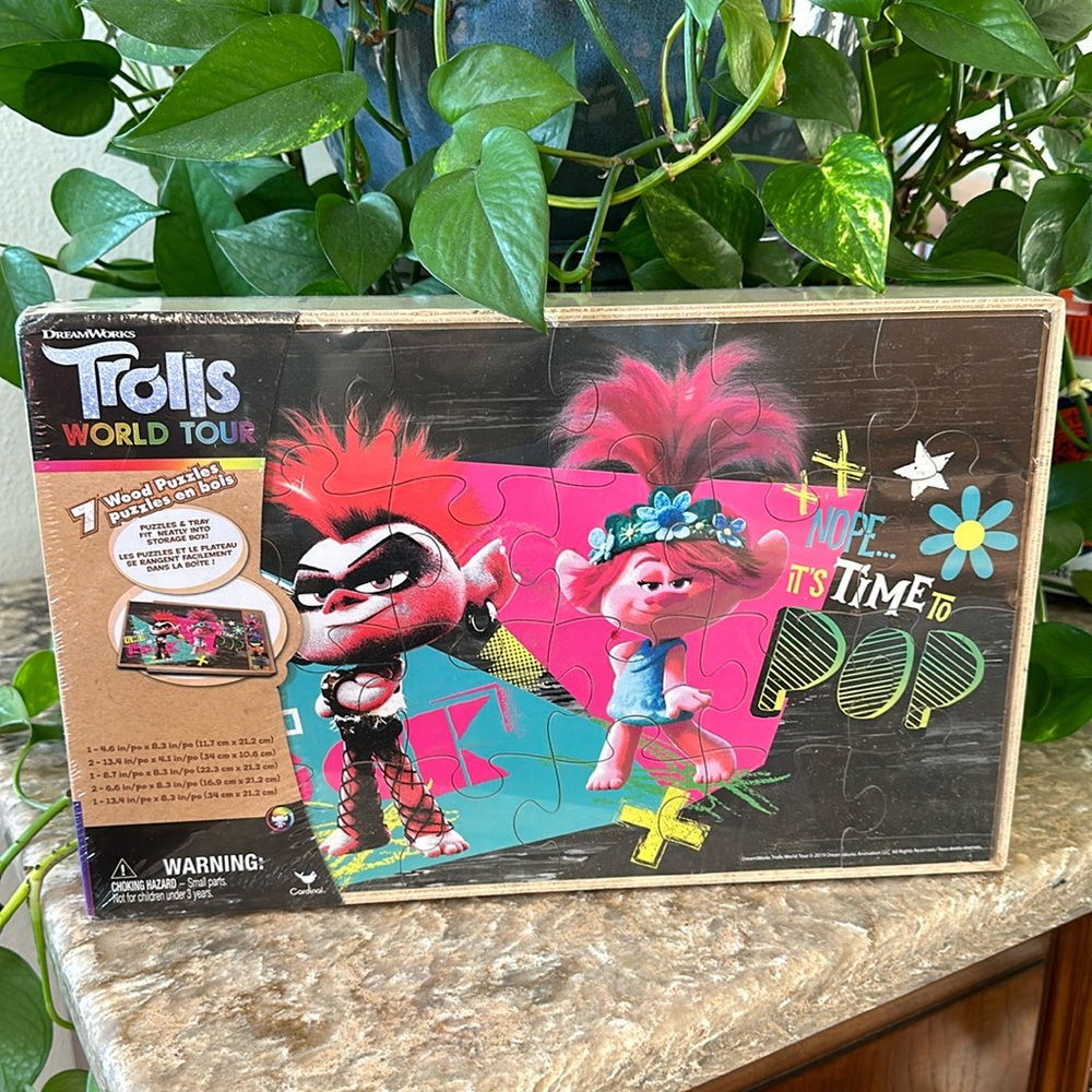 NEW Trolls World Tour 7 wood puzzles tray storage box Dream Works